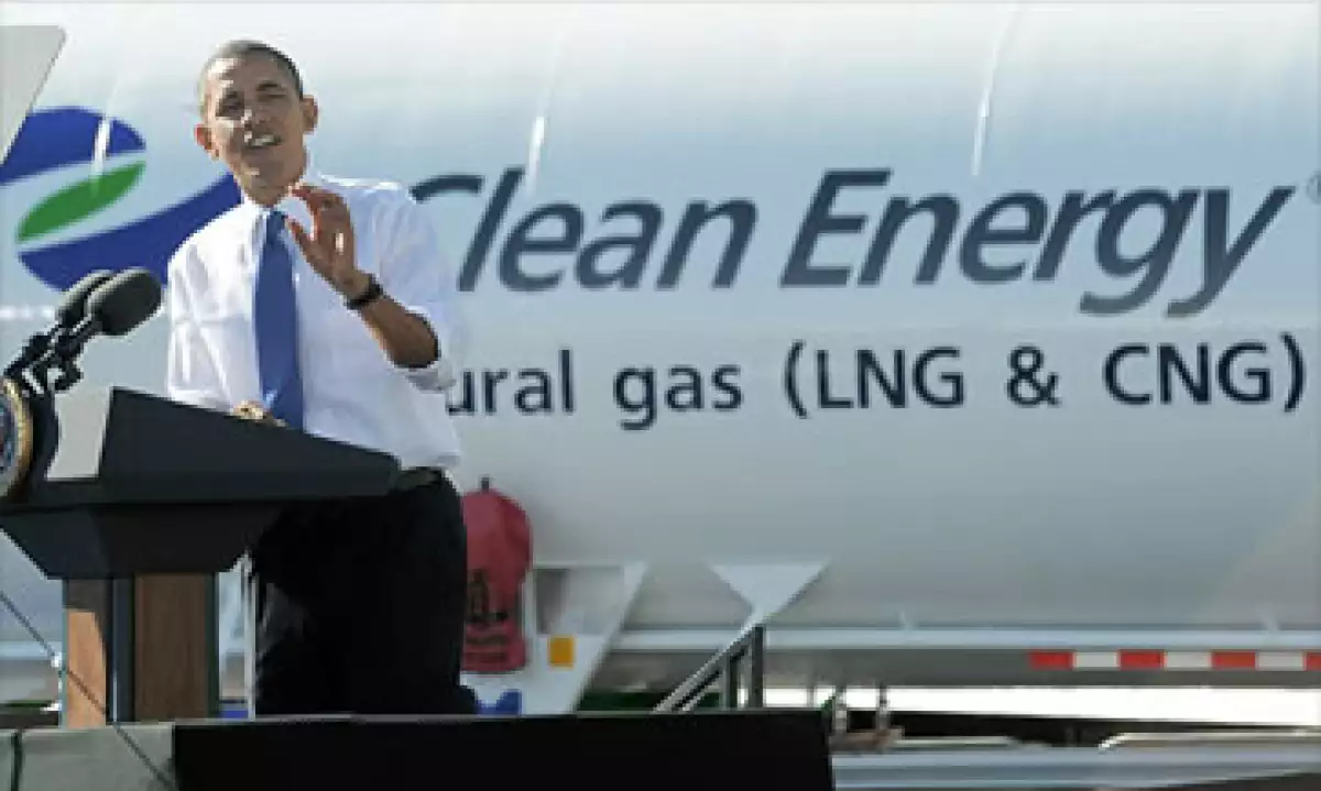 Los analistas creen que los consumidores se beneficiarán de los precios del gas natural y de la electricidad obtenida por el sol y el viento. (Foto: Cortesía CNNMoney.com)