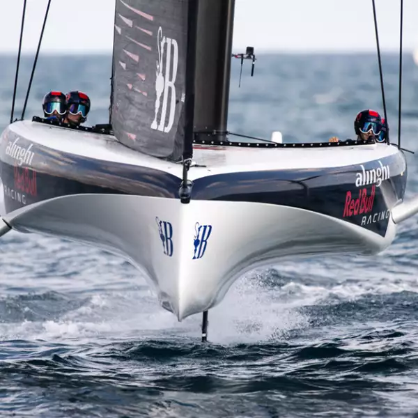 louis-vuitton-americas-cup7