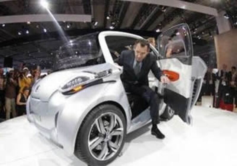Las empresas automotrices batallan por no perder mayor mercado en el mundo. (Foto: Reuters)
