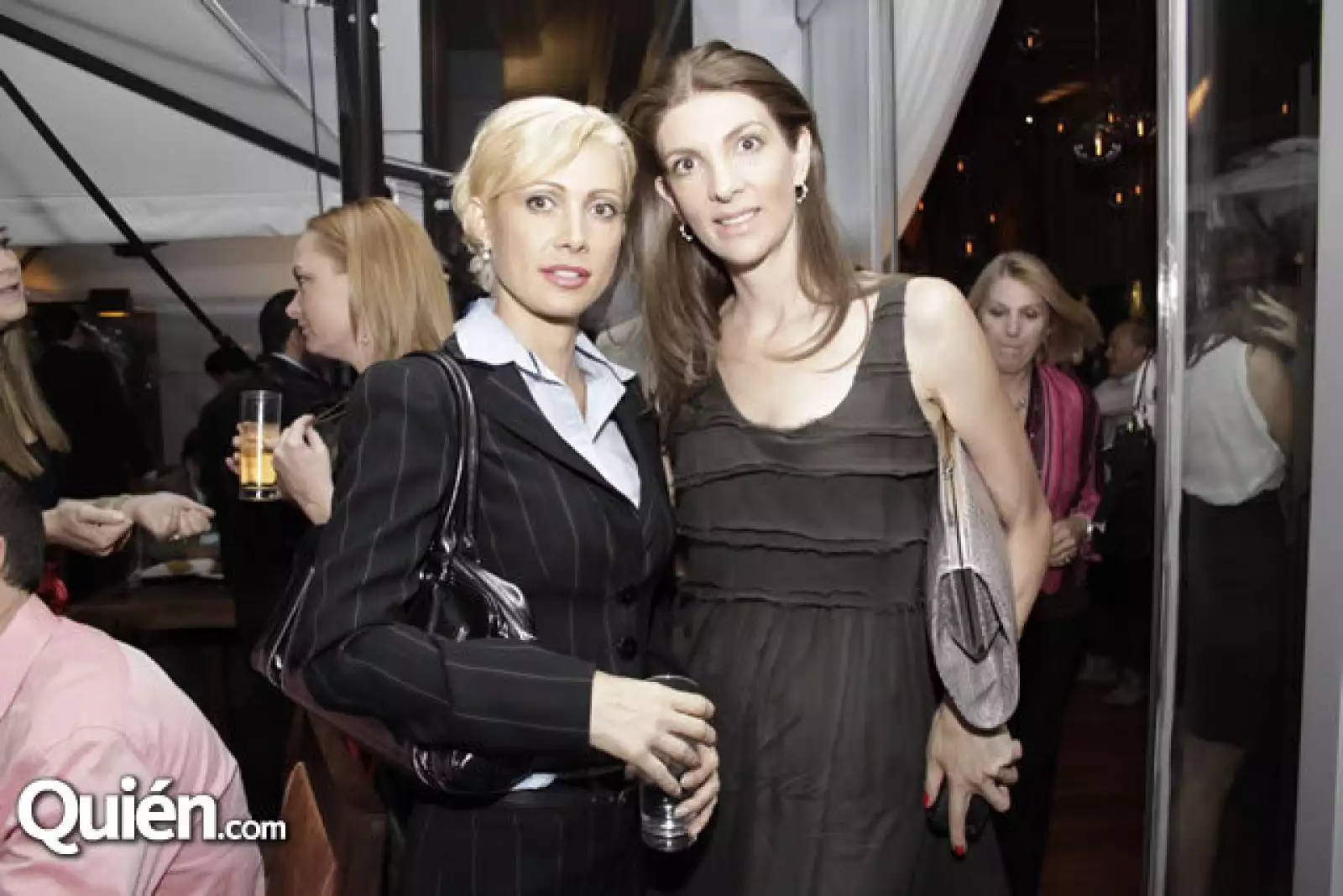 Vanessa Romberg,Ana Checa