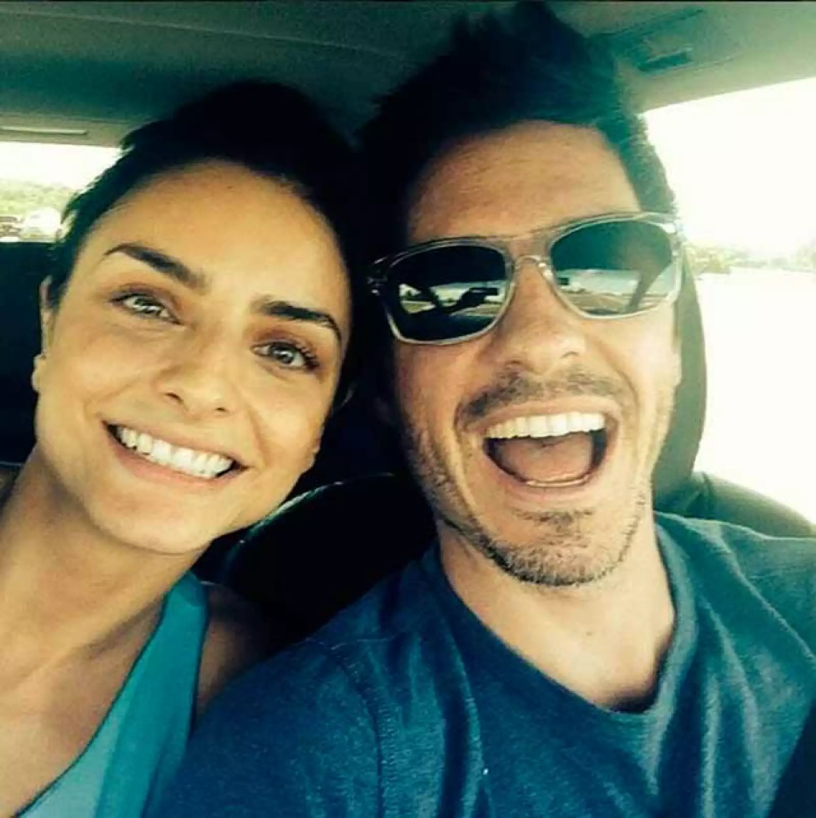 Aislinn Derbez y Mauricio Ochmann.