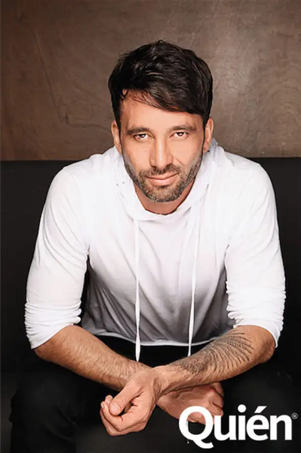 Cory Crespo, empresario dirige la agencia Coloürs.