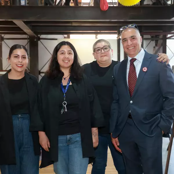 Grecia González , Nahui Twomey, Blanca Alpizar y Norman Bardavi