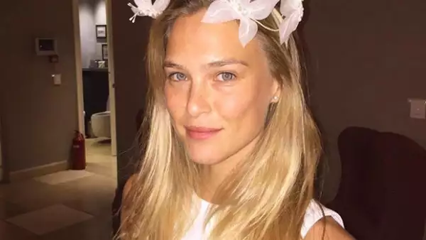 La boda de la modelo con Adi Ezra podría tener ciertos inconvenientes luego que el ministro de transporte cancelara la medida de no dejar entrar vuelos en la zona donde se realizará la ceremonia.