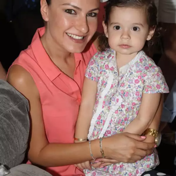 Gaby y Paulina Santana