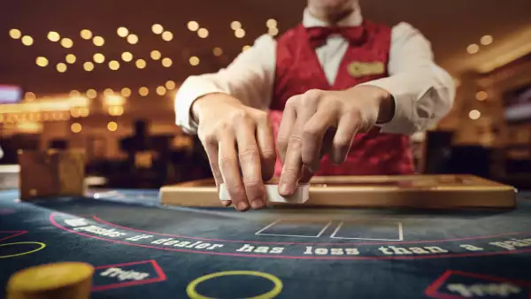 FinCEN sanciona a 10 casinos en México por lavado de dinero al Cártel de Sinaloa