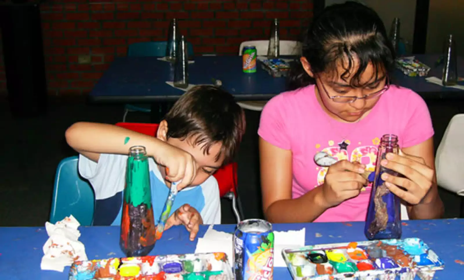 El Museo del Vidrio ofrece talleres y cursos que buscan estimular el talento creativo de los niños.