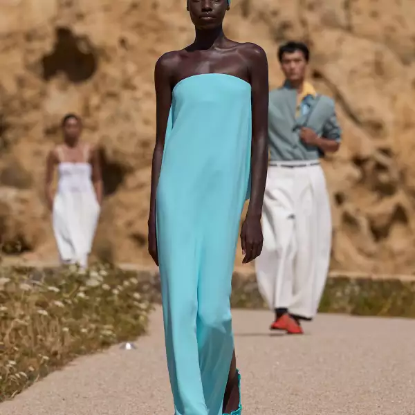 Jacquemus PO S27 044.jpg