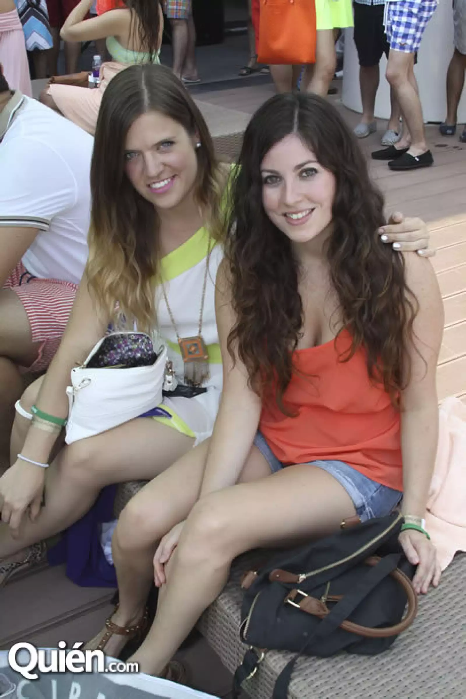 Aline Salázar y Karla Casillas