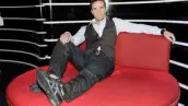 El cantante británico asegura que sus ex compañeros quieren su regreso y que ha superado una disputa con Gary Barlow, miembro del grupo y espera una llamada de él.