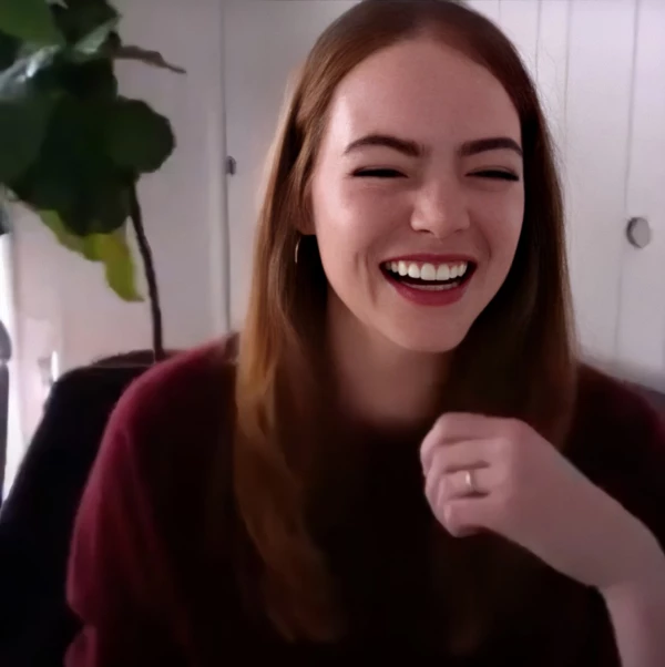 emma-stone-argolla