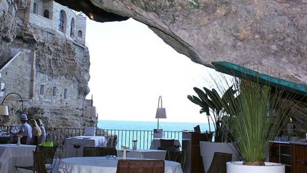 Ristorante Grotta Palazzese (Polignano a Mare, Italia)