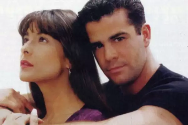 Eduardo Capetillo actuó con la actriz en Baila Conmigo, telenovela de 1992.