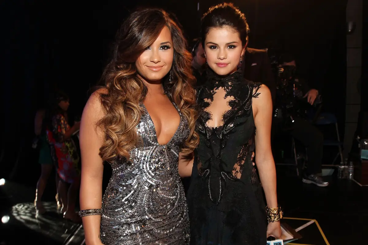 Selena Gomez Demi Lovato 