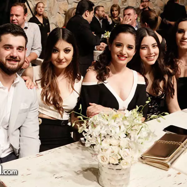 Juan José Berjes, Claudia Fernández, Daniela Orviz, Fernanda Berjes y Andrea Elias