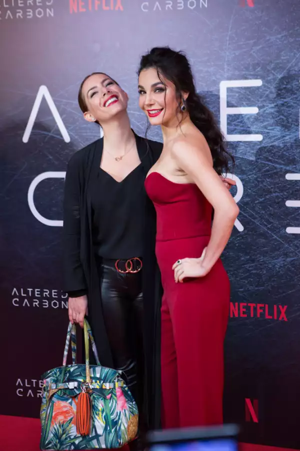 Claudia Lizaldi y Martha Higareda