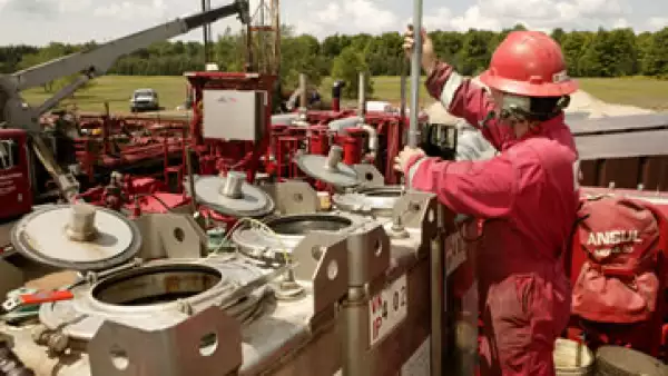 La caída en los precios del petroleó ha golpeado las ganancias de Halliburton. (Foto: Getty Images)