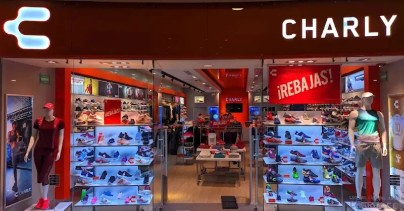 La marca Charly pasó de fabricar calzado deportivo a desarrollar ropa y accesorios para distintas disciplinas.