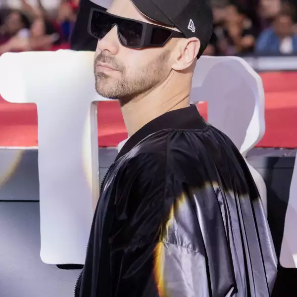 UNA BATALLA TRAS OTRA