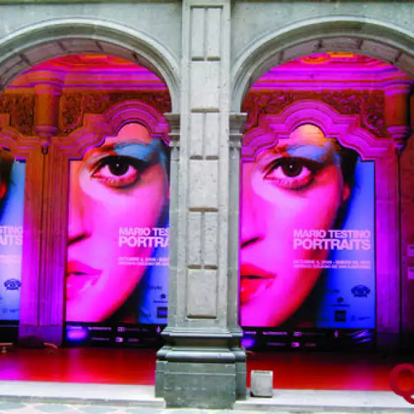 Aspectos. Inauguración de la exposición fotografica de Mario Testino