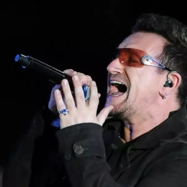bono en el concierto de la fundacion de clinton