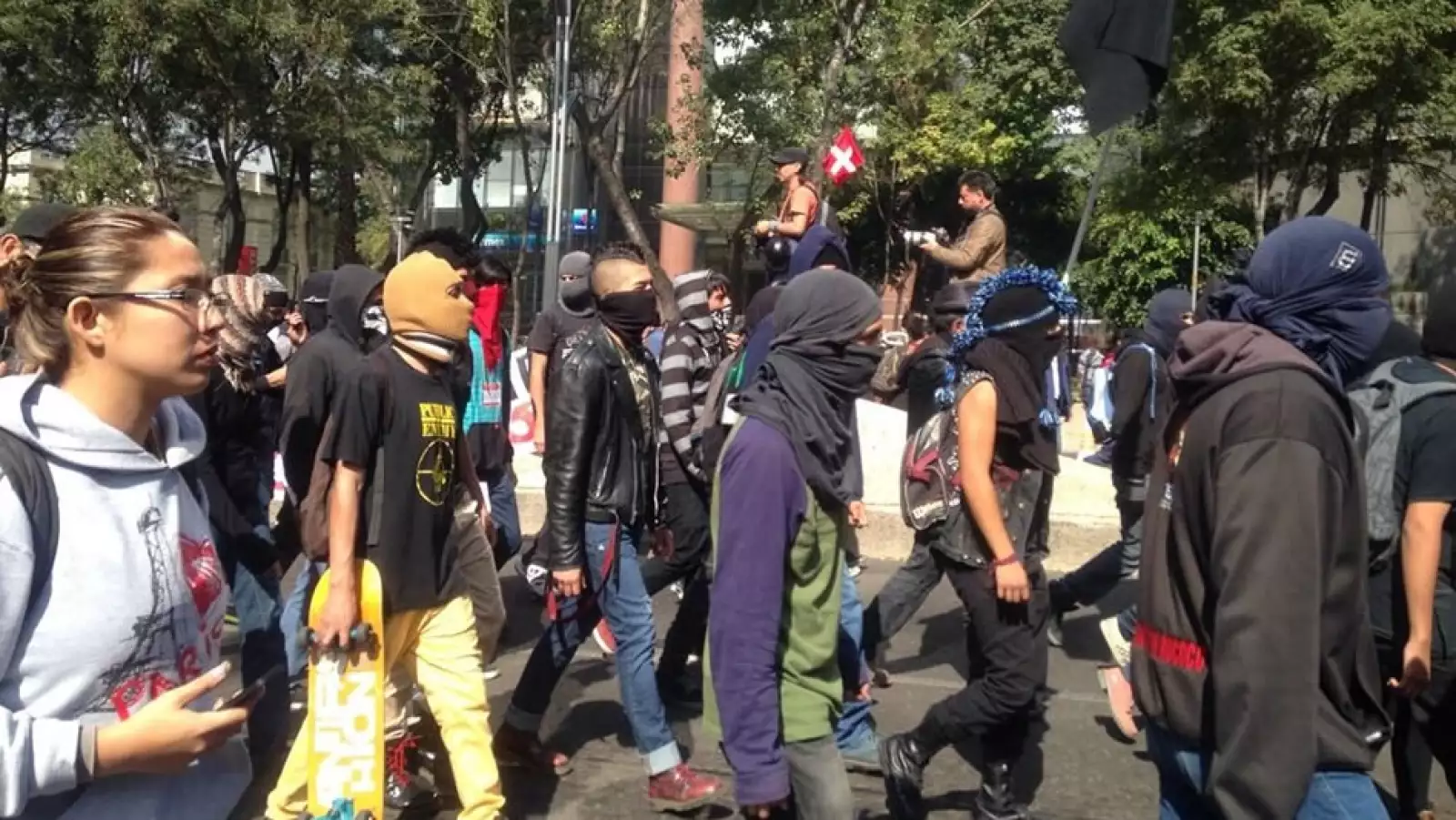 Manifestaciones-1DMX