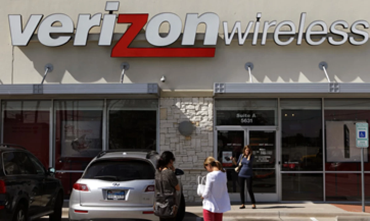 Verizon Wireless se fundó en el 2000 como una empresa conjunta de Vodafone y Verizon Communications. (Foto: Reuters)