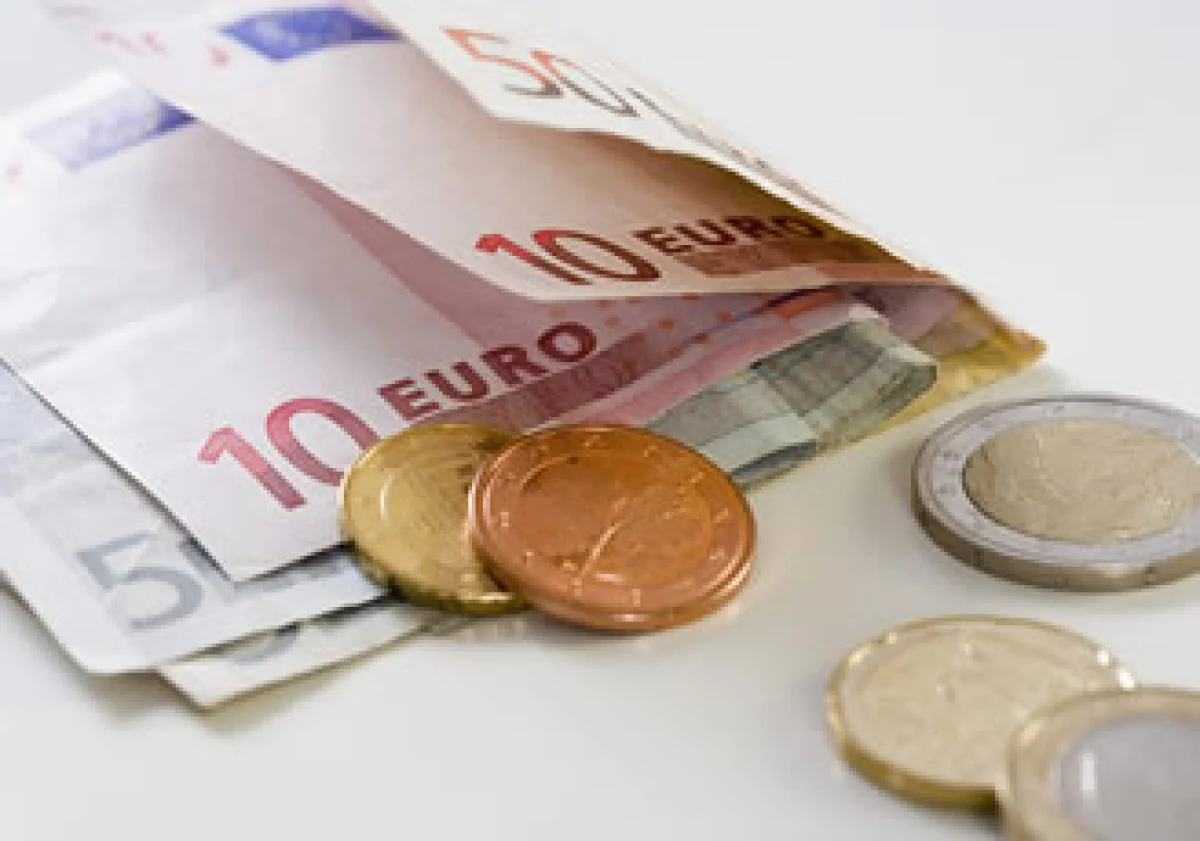 El euro podría sufrir más ventas antes del feriado de Semana Santa, indicaron agentes del mercado. (Foto: Photos to Go)