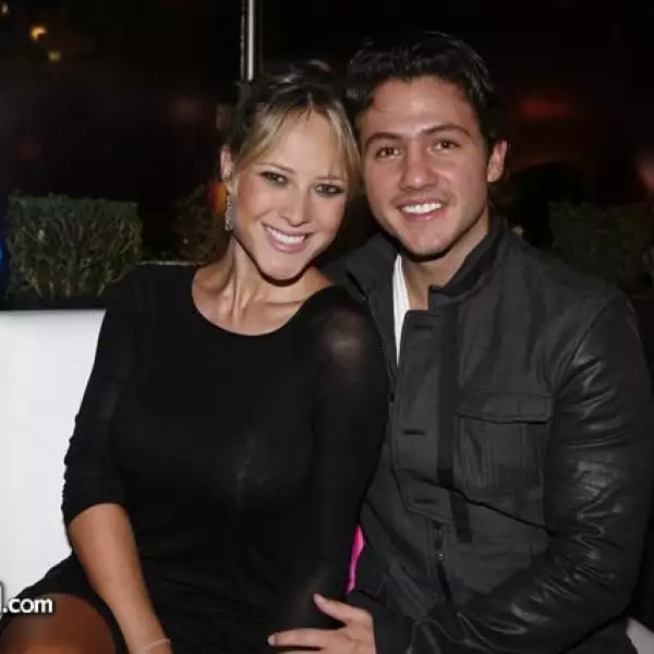 Vanessa Huppenkothen,Juan Fernández