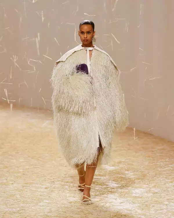 rafia-jacquemus-nueva-coleccion.jpg