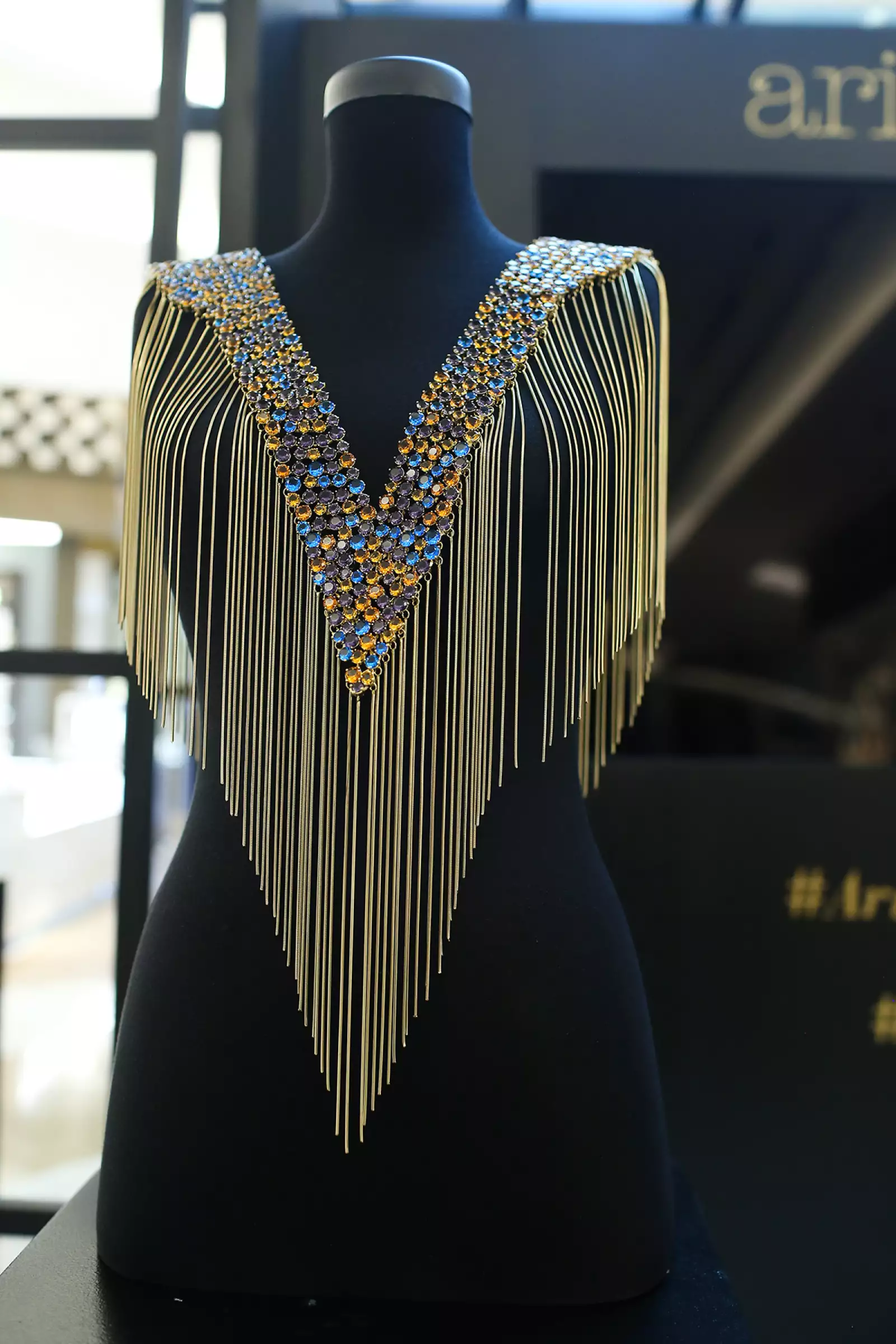 Exposición “The Tunnel” Las Joyas del Desfile