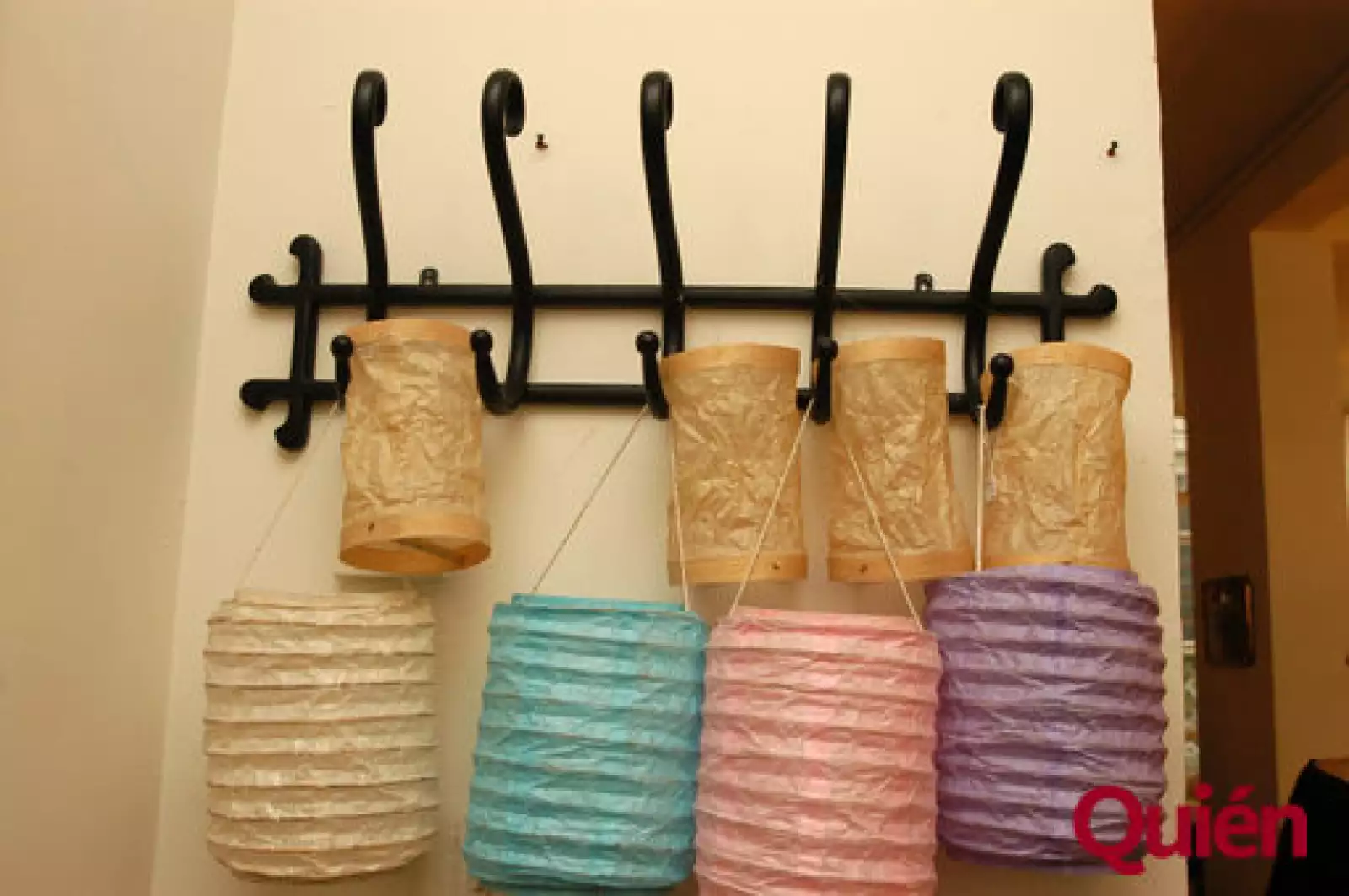 Aspectos. Primer aniversario de la sala de exhibiciones Camelia