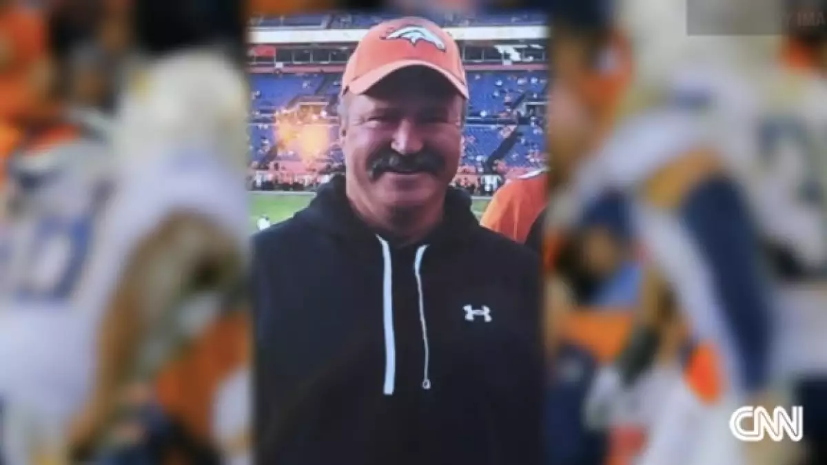 hombre desaparece en partido de los broncos