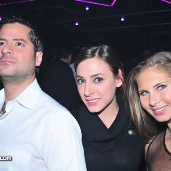 Charlie Alemán,Edna Monroy y Vivien Voigt