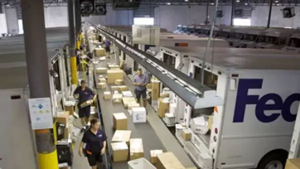 AlmacenFedEx01