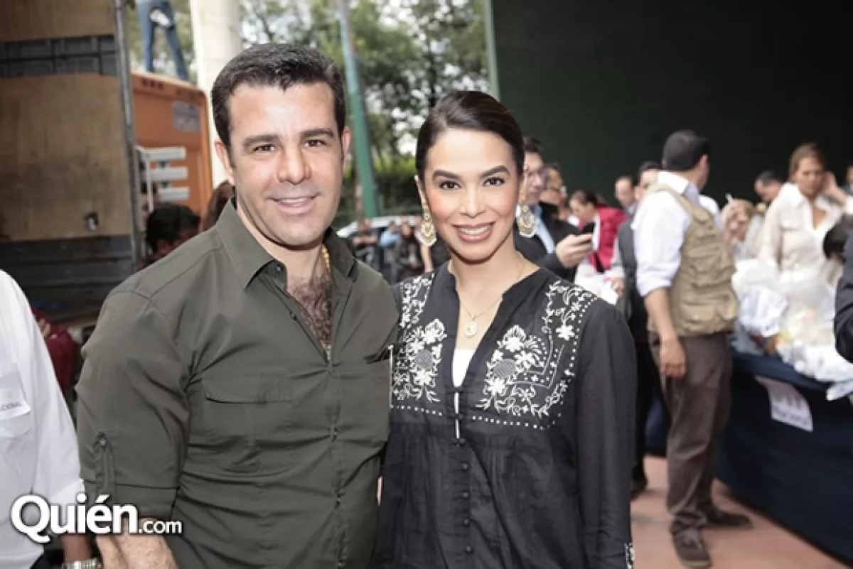 Eduardo Capetillo y Bibi Gaytán.