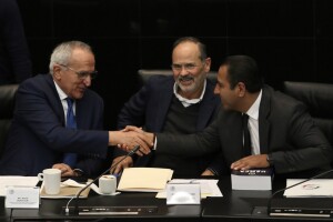 Senadores discuten ajustes al T-MEC