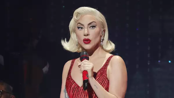 LADY GAGA JAZZ & PIANO Park MGM in Las Vegas