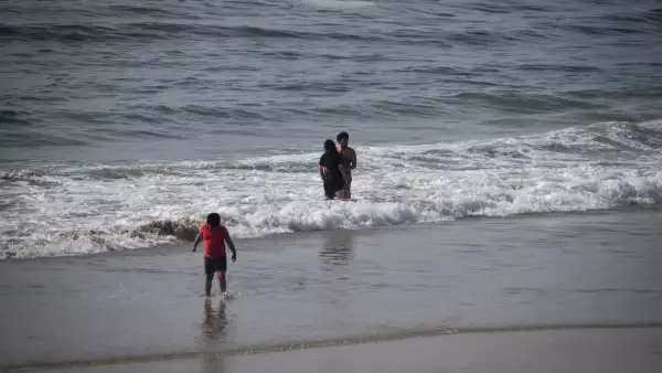 Cofepris dice cuáles son las playas contaminadas en México 2024 y pide evitar su uso