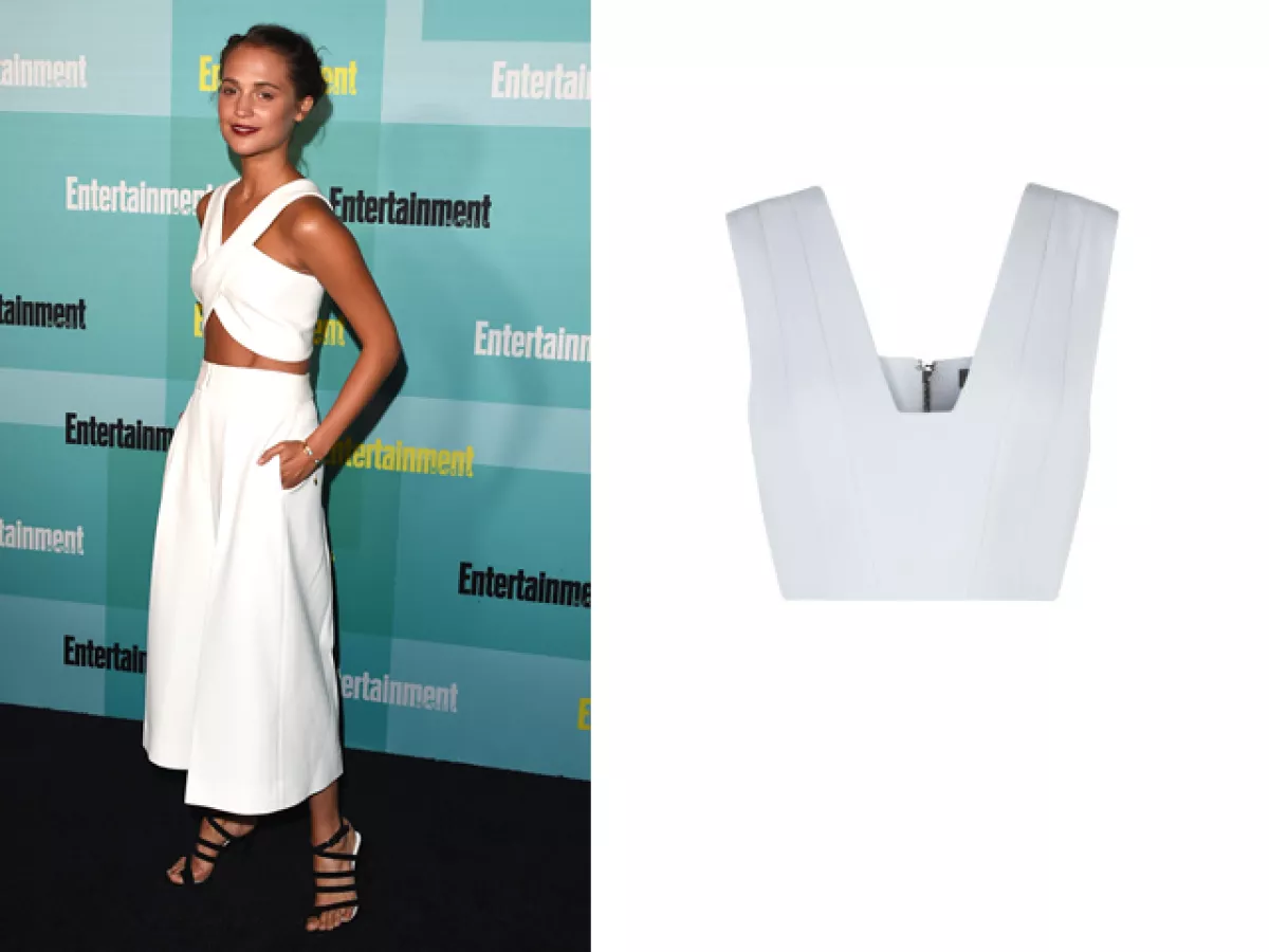 Alicia Vikander en un total look de Rosetta Getty. Top de BCBG.