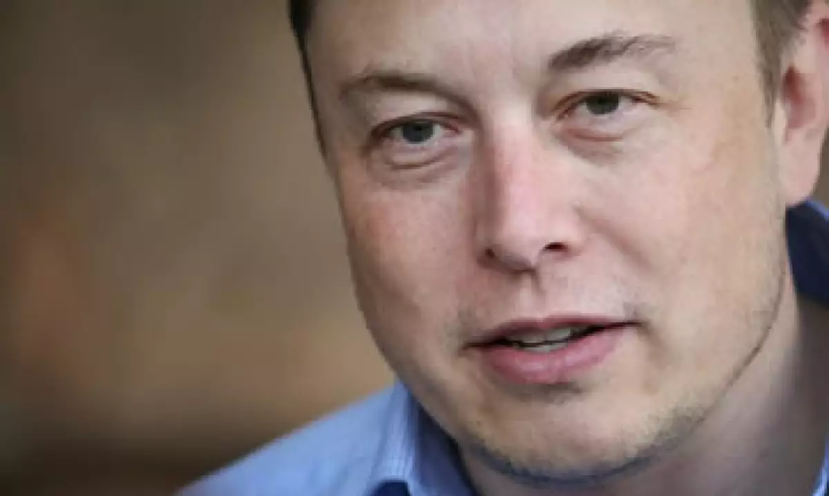 El cofundador de Tesla aplaude que otras empresas fabriquen autos eléctricos. (Foto: CNNMoney )