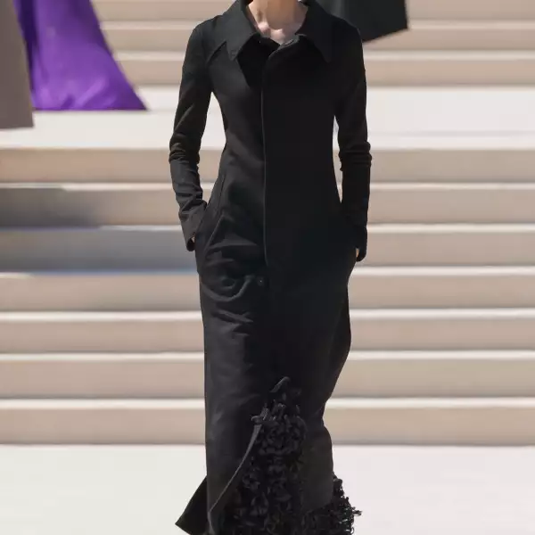 Balenciaga HC F26 026.jpg