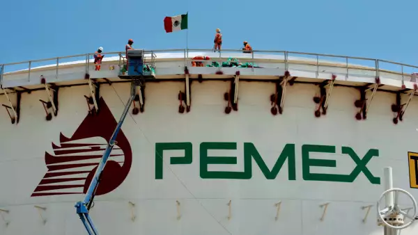(Refinería de Dos Bocas)