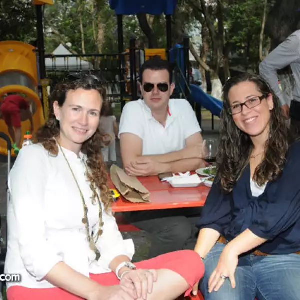 Carolina,Lucio,Ana Cristina González