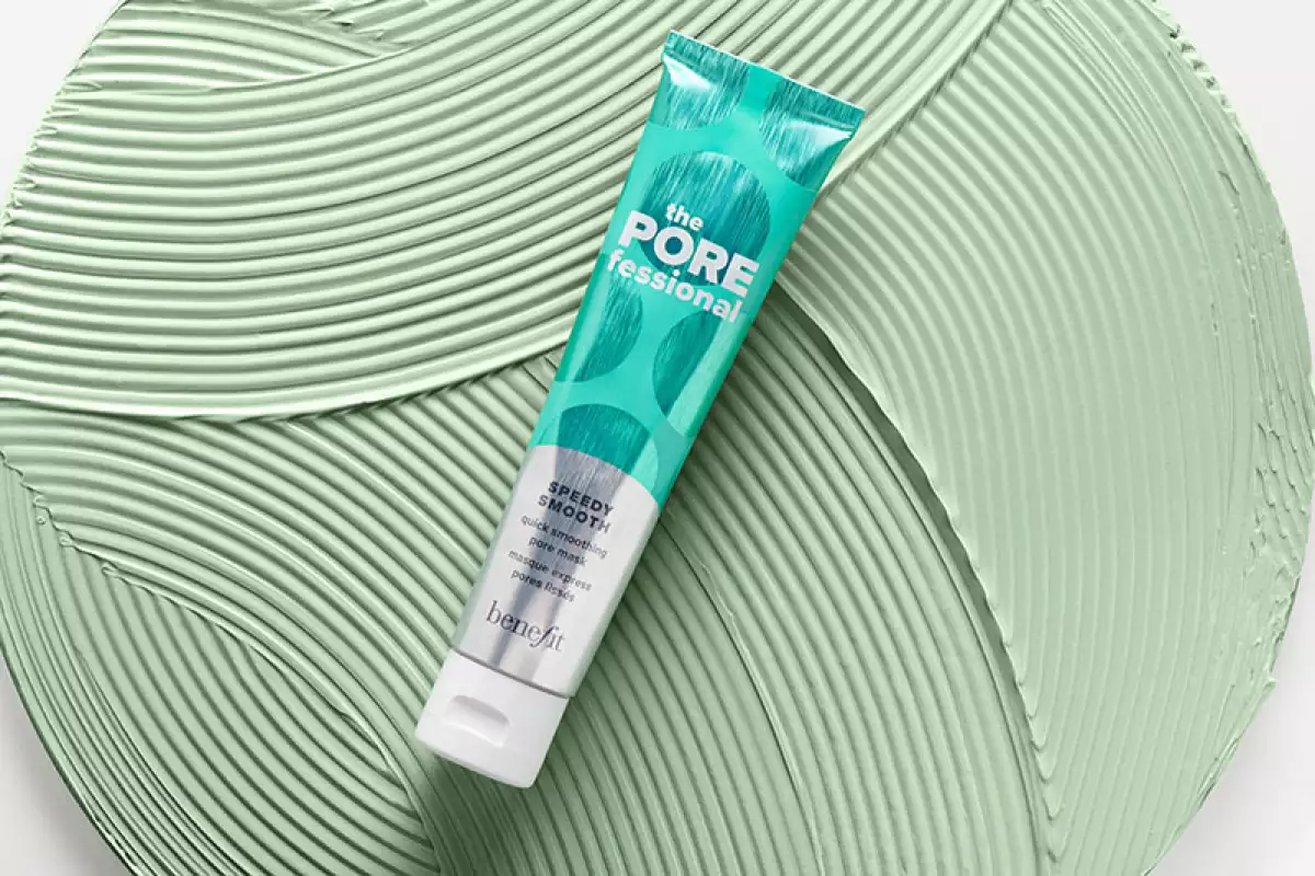 PoreCare_Product_SpeedySmooth_Swatch_0141_B.jpg