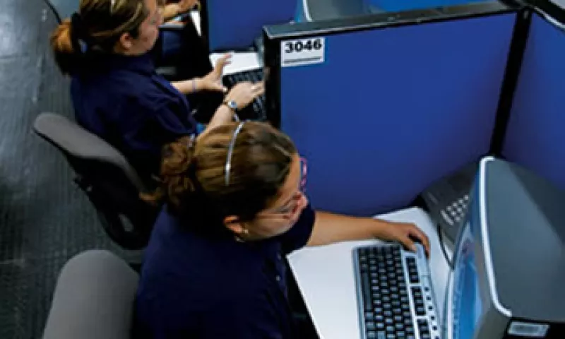 Firmas de servicios, como las de call centers, podrían hacer grandes inversiones en los próximos años. (Foto: Adán Guitérrez)