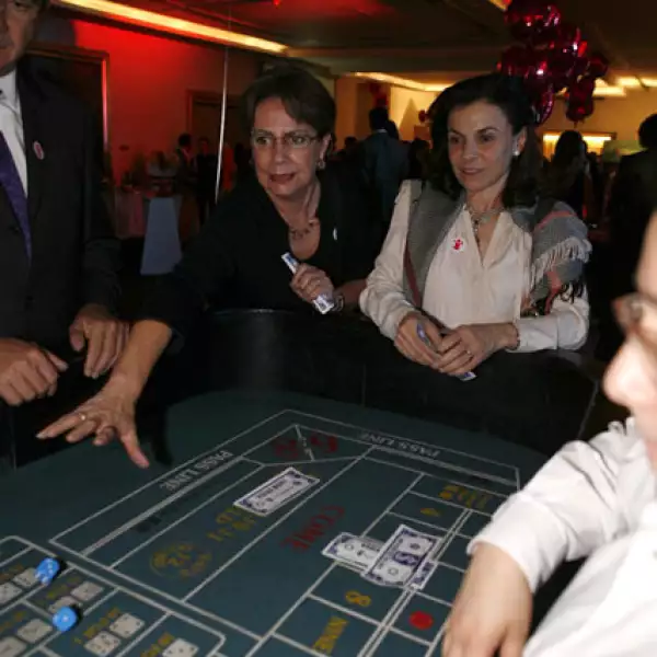 María Rosa y Maribel Riveroll