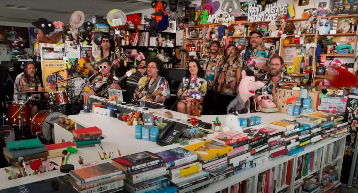 tiny-desk-de-31-minutos.png