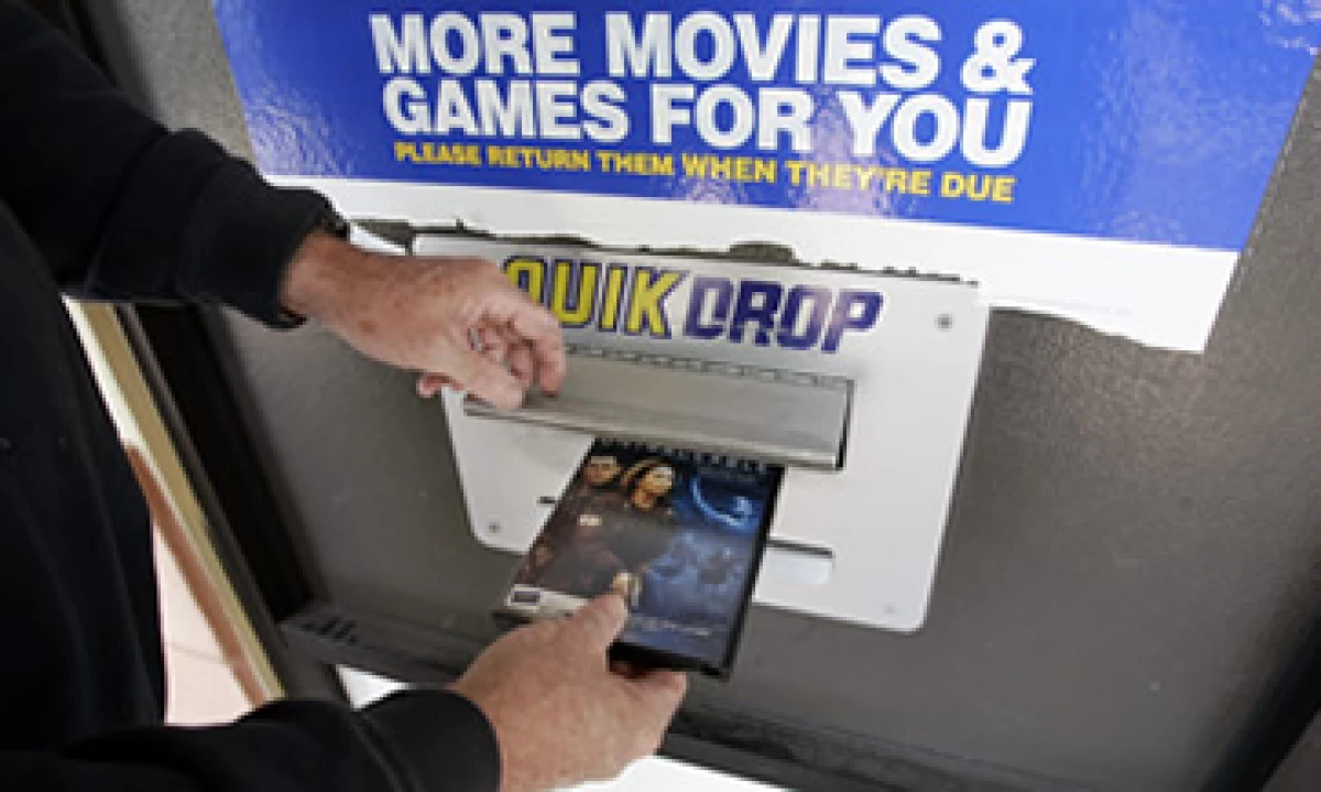 Las 528 tiendas de Blockbuster continuarían operando con normalidad mientras encuentran comprador. (Foto: AP)