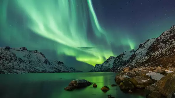 Cualquiera de estas dos ciudades es buena opción para ver una aurora boreal. Tan es así que uno de los mejores fotógrafos y guías astrales en el mundo, Antti Pietikainen, vive en el área. Lo mejor ...